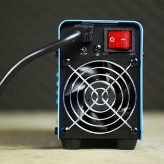Máy hàn điện tử mini Weldcom ZARC 2500 - hàn kéo que 2.5mm (được xem hàng)