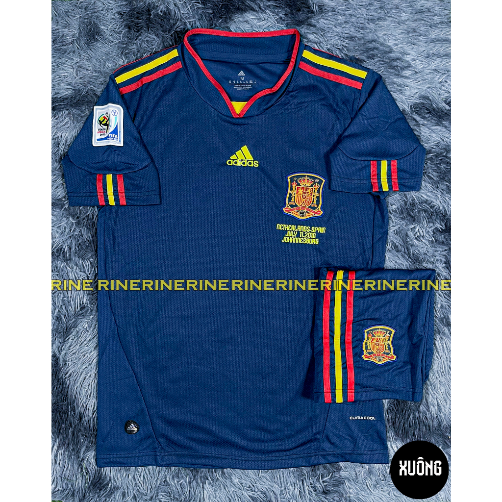 Bộ Áo bóng đá Tây Ban Nha xanh retro mùa mới 2010 hàng Thailand chuẩn thi đấu