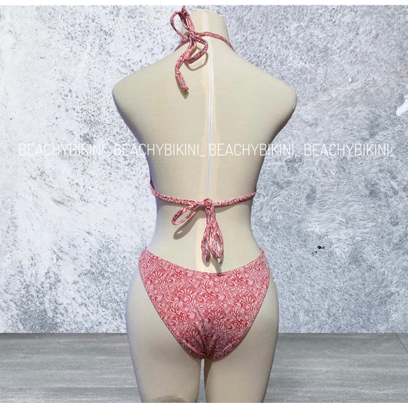 Set bikini tam giác hoạ tiết