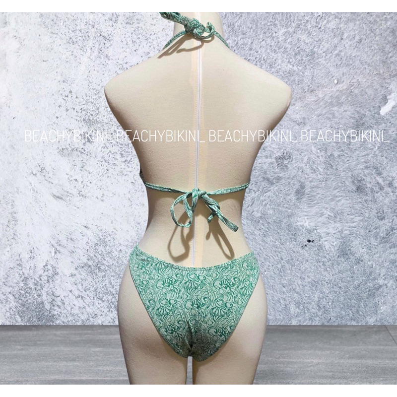 Set bikini tam giác hoạ tiết