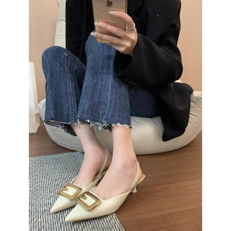 Cao got mũi nhọn quai sau