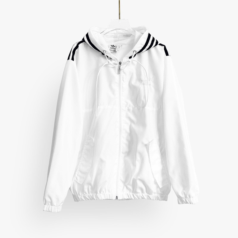 Áo khoác dù adidas lót lưới có nón