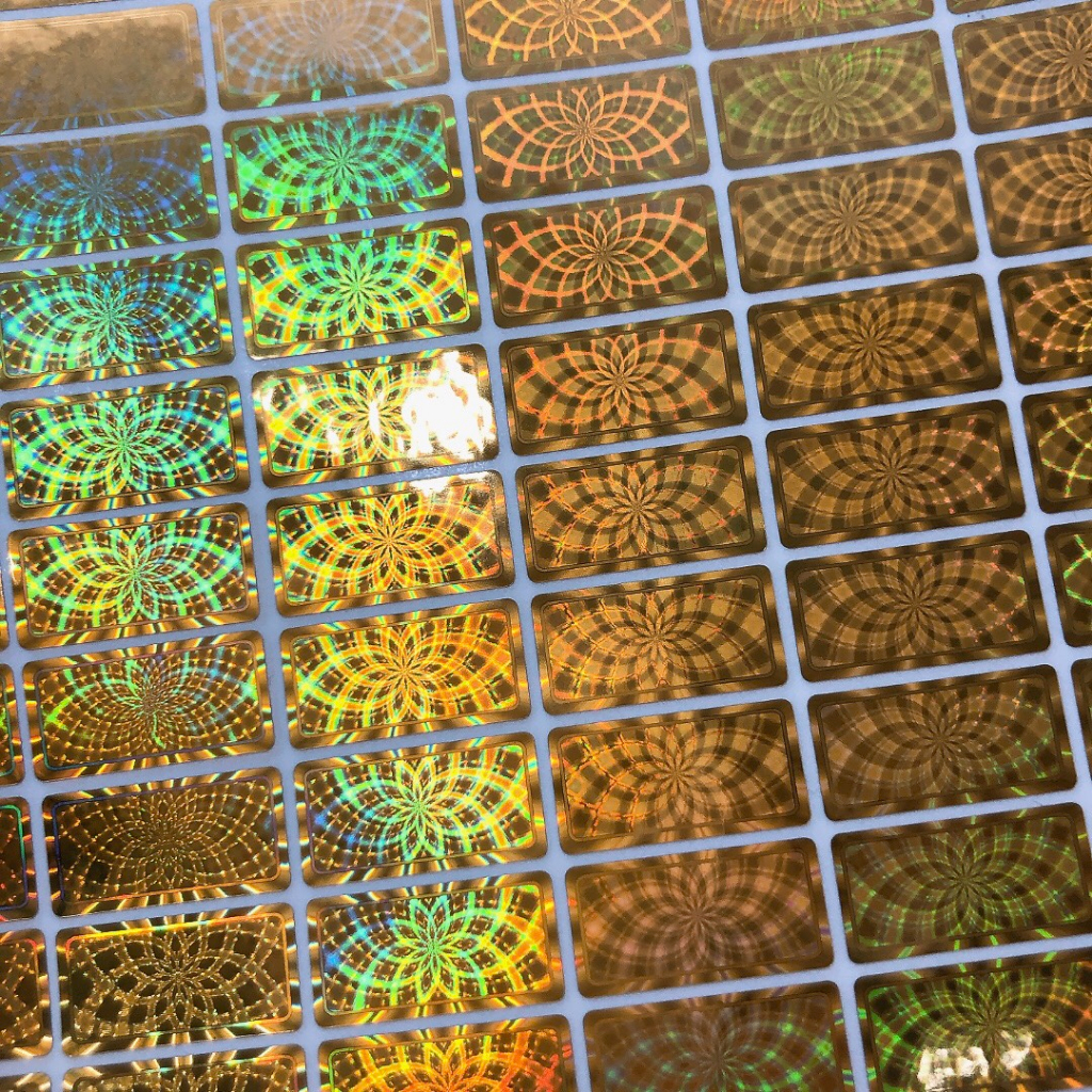 Tem chống giả hologram màu vàng 24k 1x2cm combo 1.000c