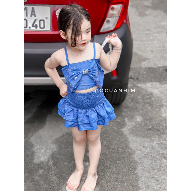 Set áo dây nơ mix chân váy hot trend cho bé