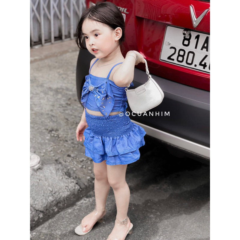 Set áo dây nơ mix chân váy hot trend cho bé