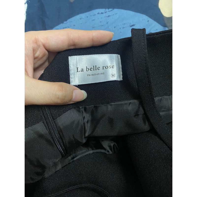 Pass váy La bella Rose size M