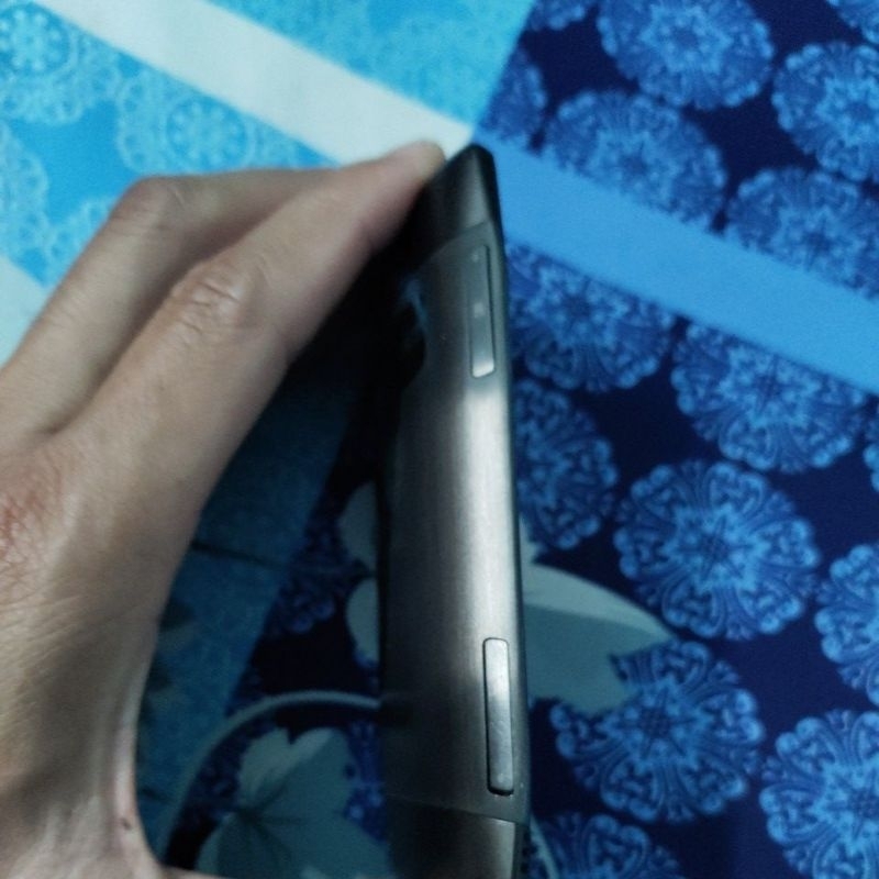 Điện thoại nokia x7 xác