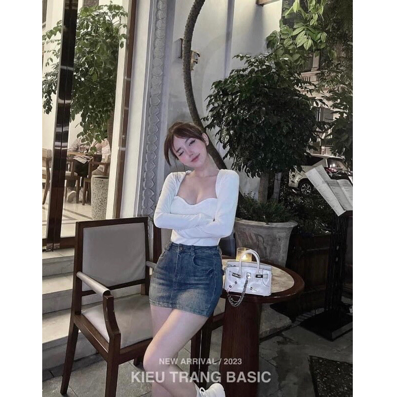 Áo Thun Zip Cup Ngực