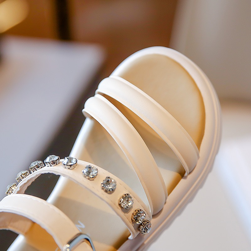 Dép Sandal Dép Quai Hậu Cho Bé Gái Quai Da Đính Đá Đi Mềm Êm Chân