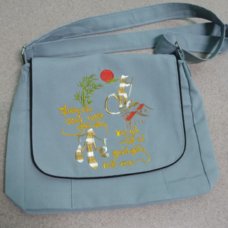 Túi Đi Chùa dành cho Phật Tử cư sĩ có dây rút thêu thư pháp tiện lợi, Túi đi chùa, Túi Thêu Thư Pháp 20x25