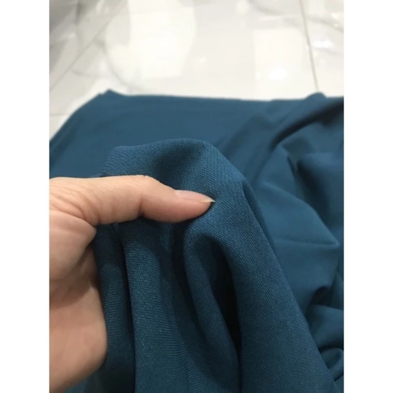 Vải Tuyết Mưa màu xanh co dãn dày mềm rũ hàng loại 1_khổmay đầm váy,quần...thời trang