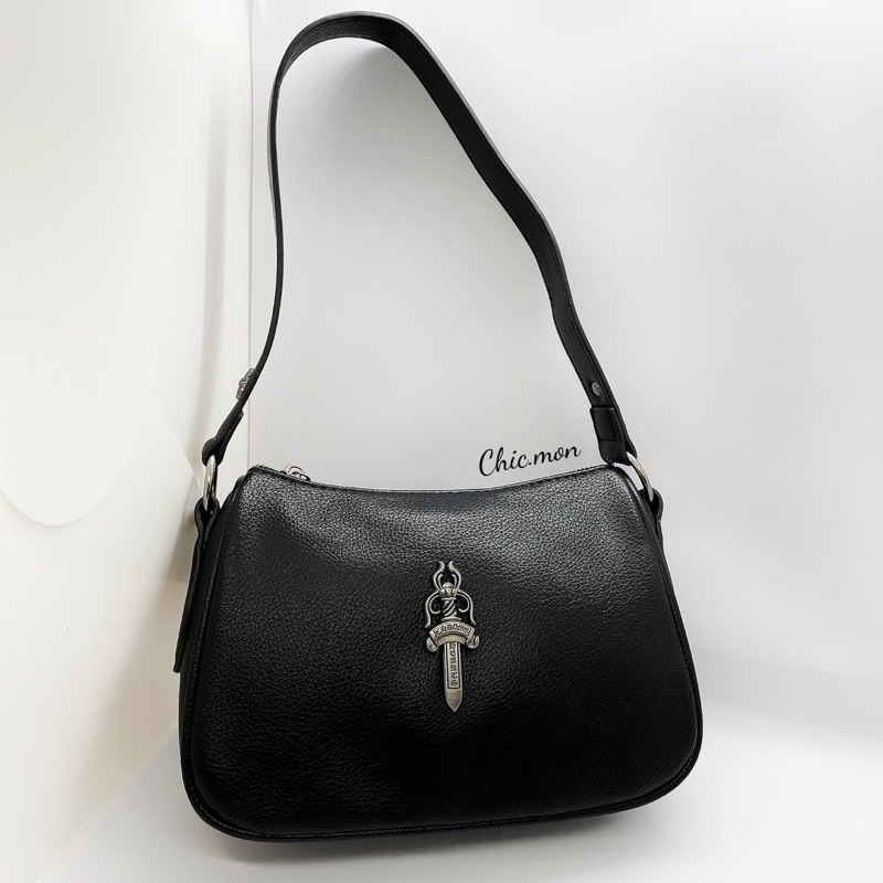 TÚI CH DAGGER CÓ DÂY ĐEO CHÉO