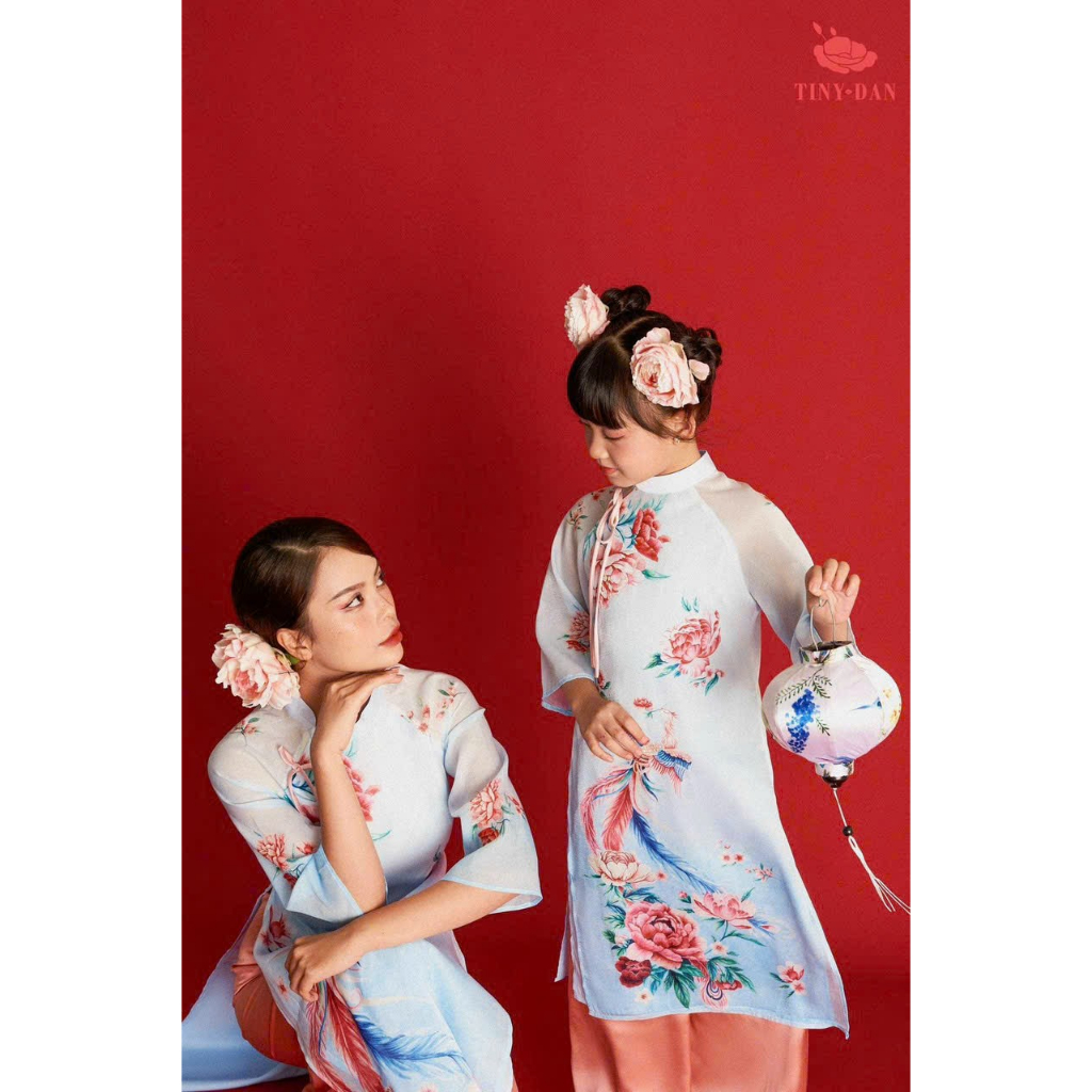 Áo dài cách tân gia đình bố, mẹ và bé Nghinh Xuân Xanh chất liệu tafta in 3D cao cấp - Áo dài ST - ST17