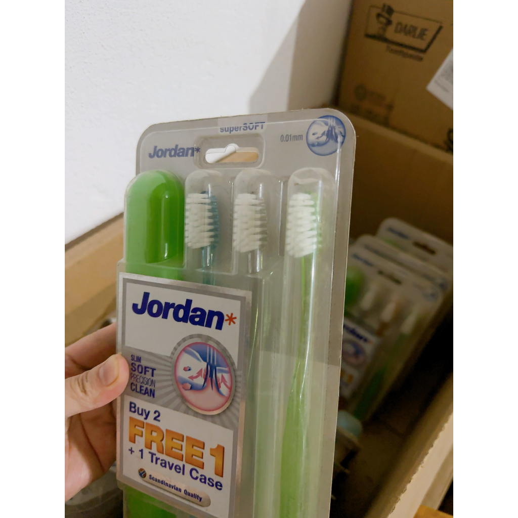 Thanh lý Pack 3 bàn chải đánh răng Jordan slim soft lông mềm