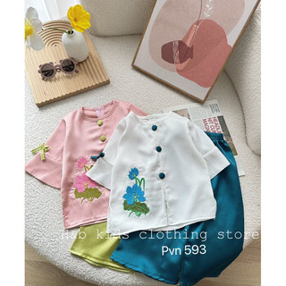 Bộ lụa cúc bọc thêu hoa sen bé gái