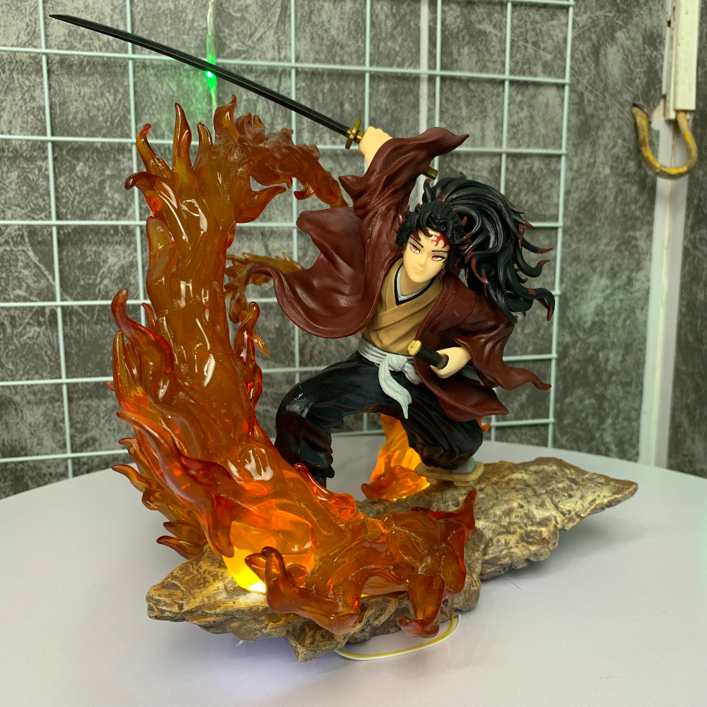 Mô hình Kimetsu No Yaiba - Mô hình Thượng Huyền Nhất Kokushibou và Kiếm sĩ Yoriichi chiến đấu, có hộp màu