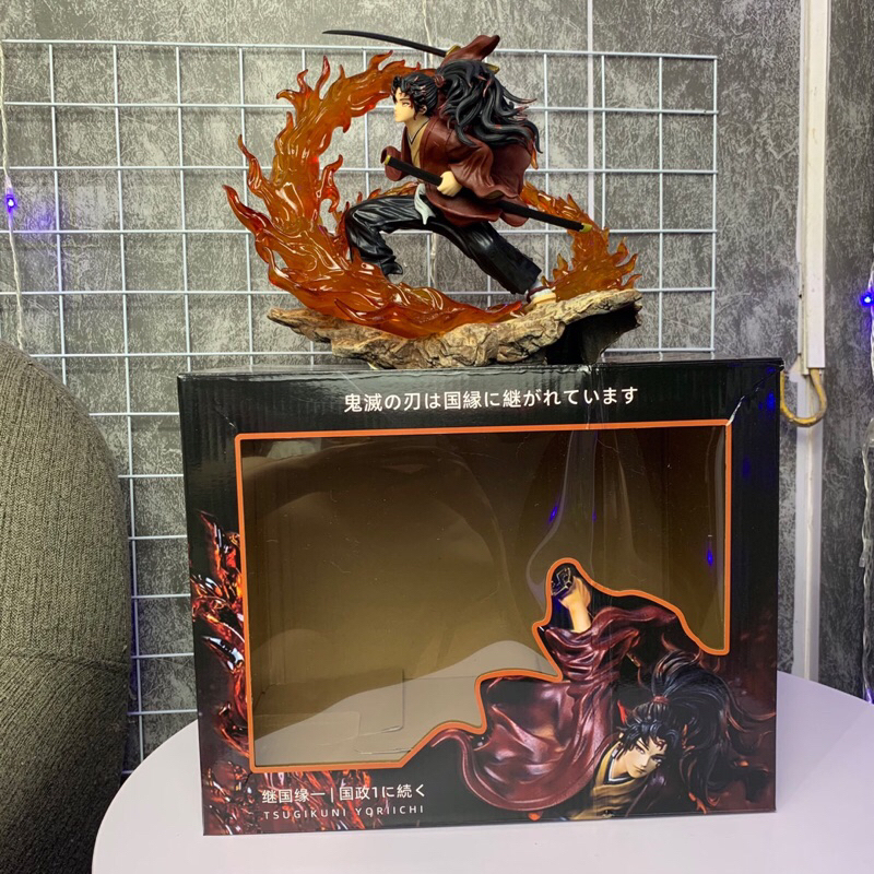 Mô hình Kimetsu No Yaiba - Mô hình Thượng Huyền Nhất Kokushibou và Kiếm sĩ Yoriichi chiến đấu, có hộp màu