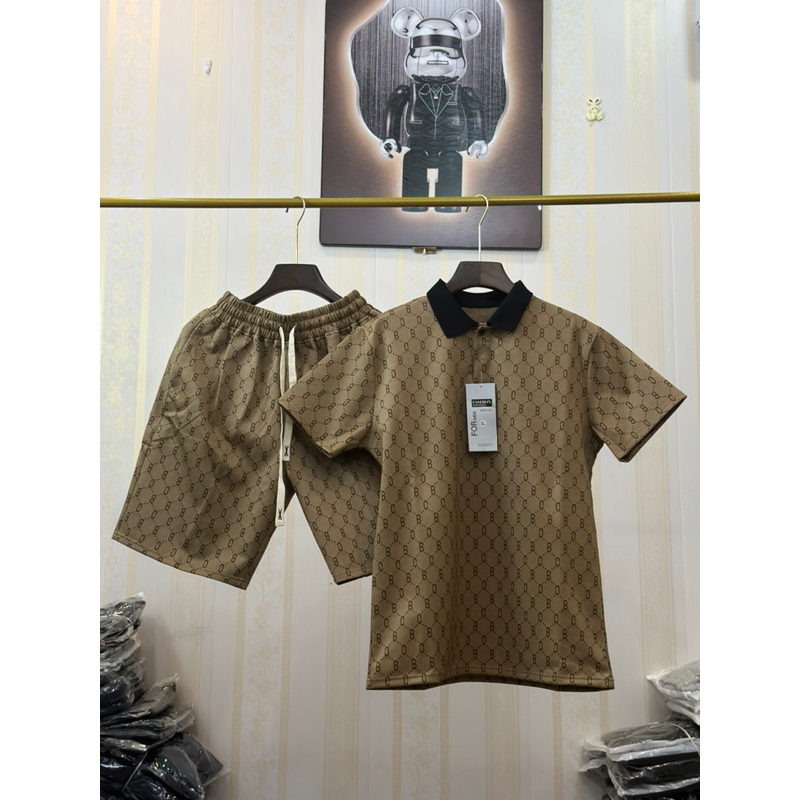 Set Bộ B&C Hoạ Tiết Gồm Áo Polo Kèm Quần Phối
