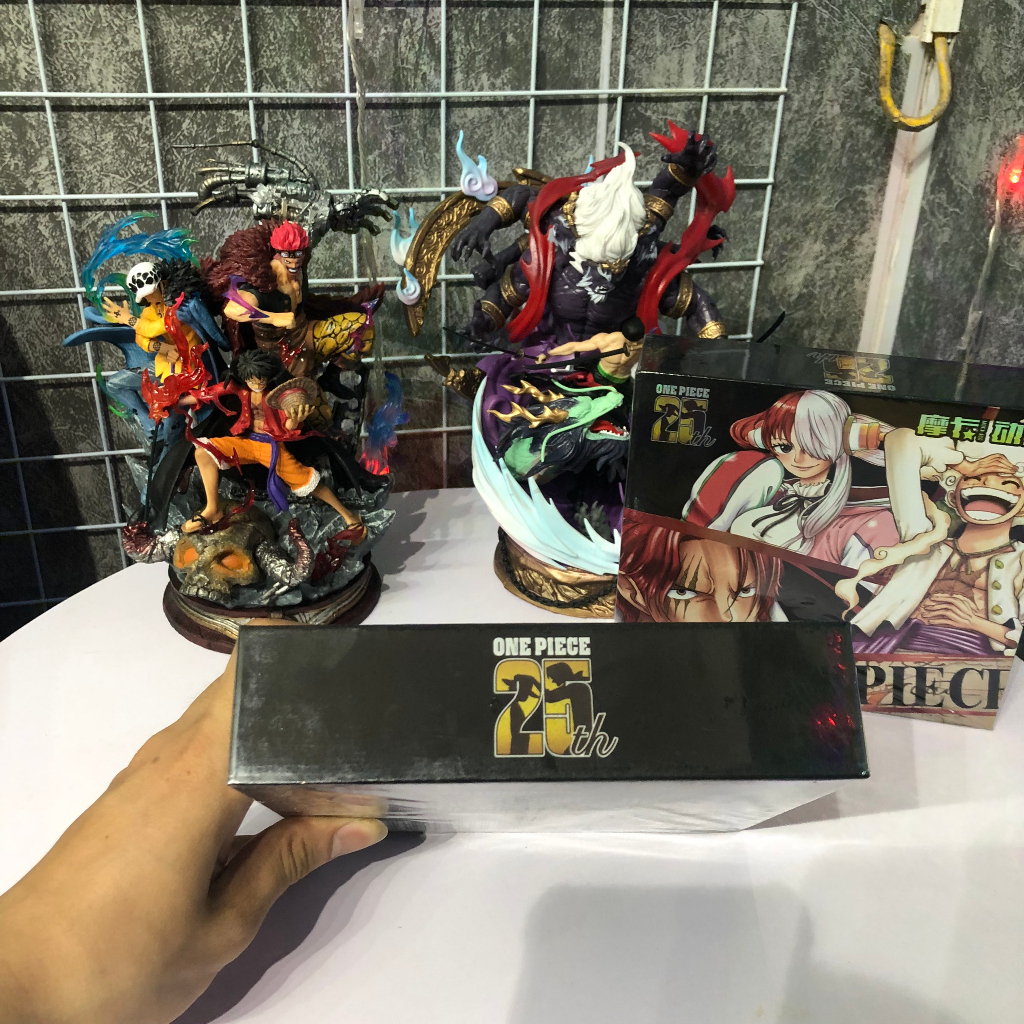 Full box thẻ bài nhân phẩm one piece shank uta thẻ hiếm cực đẹp