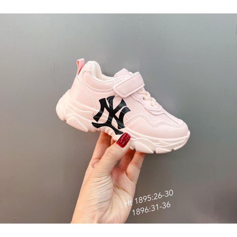 Giày thể thao NY siêu nhẹ outfit cực đỉnh dễ phối đồ cho bé từ 6 - 15 tuổi