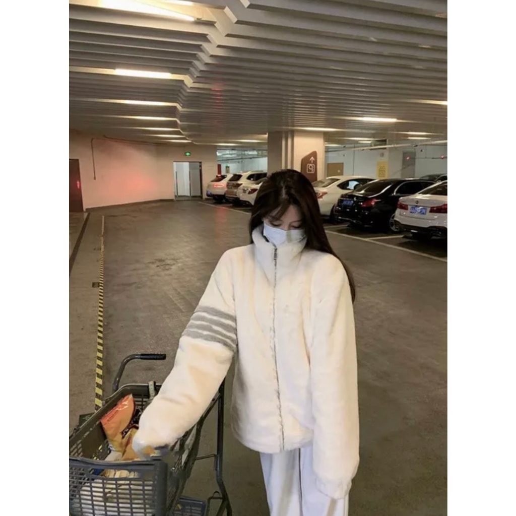 Áo Khoác Lông Thome Lông Mịn Mượt Mà Dày Dặn Cao Cấp-Áo Khoác Phối 4 Sọc Tay Chuẩn Form Nam Nữ Siêu Hot