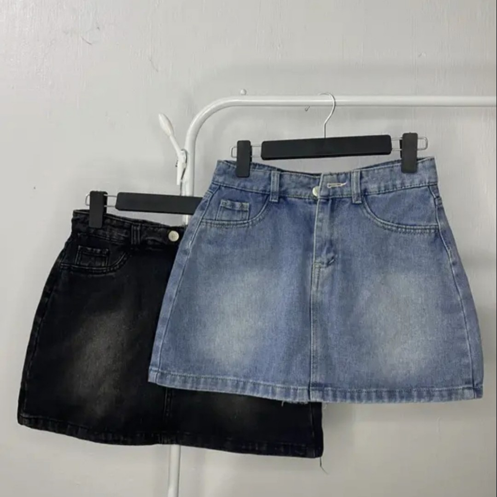 Chân váy nữ  Váy jean ngắn nữ 2 màu đen khói, xanh size S M L XL cá tính, năng động - V6