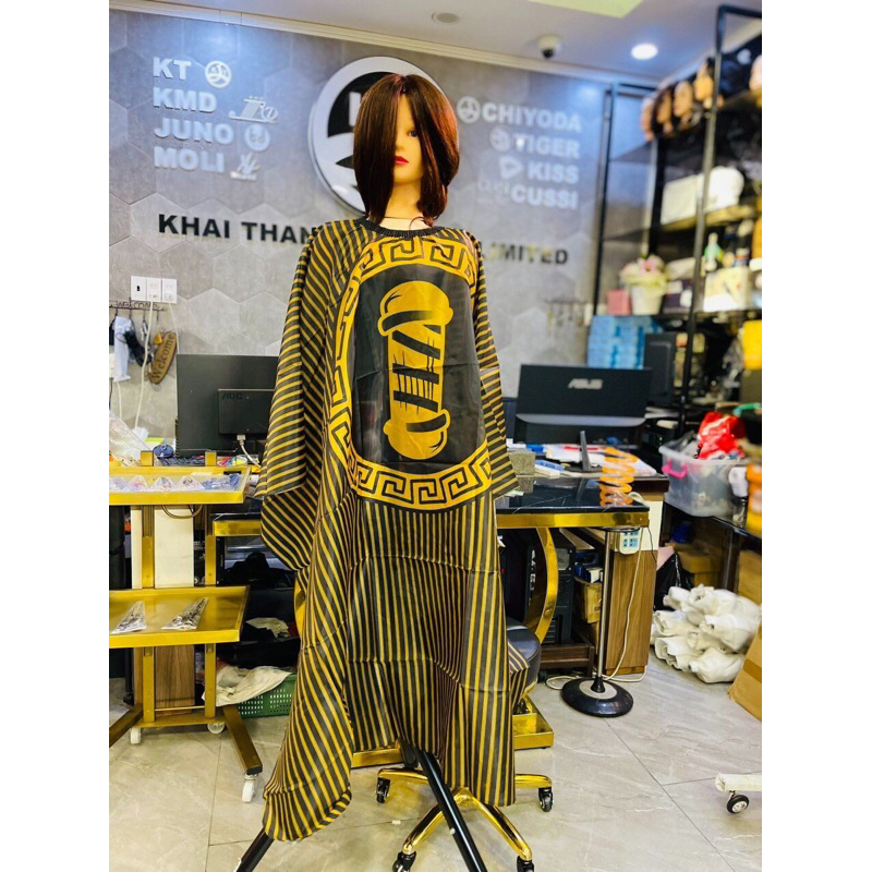 Áo choàng cắt tóc