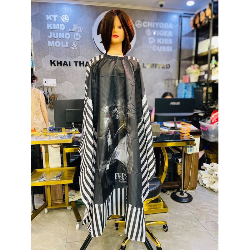 Áo choàng cắt tóc