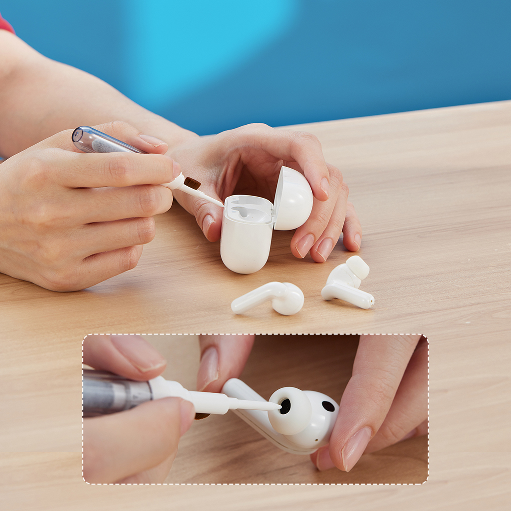 Bút Vệ Sinh Đa Năng Tai Nghe Điện Thoại Robot RMC10 - Hàng Chính Hãng