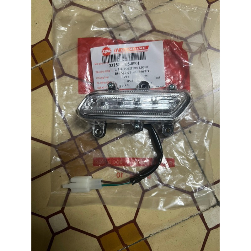 Đèn vị trí xe Elizabeth mã VT5