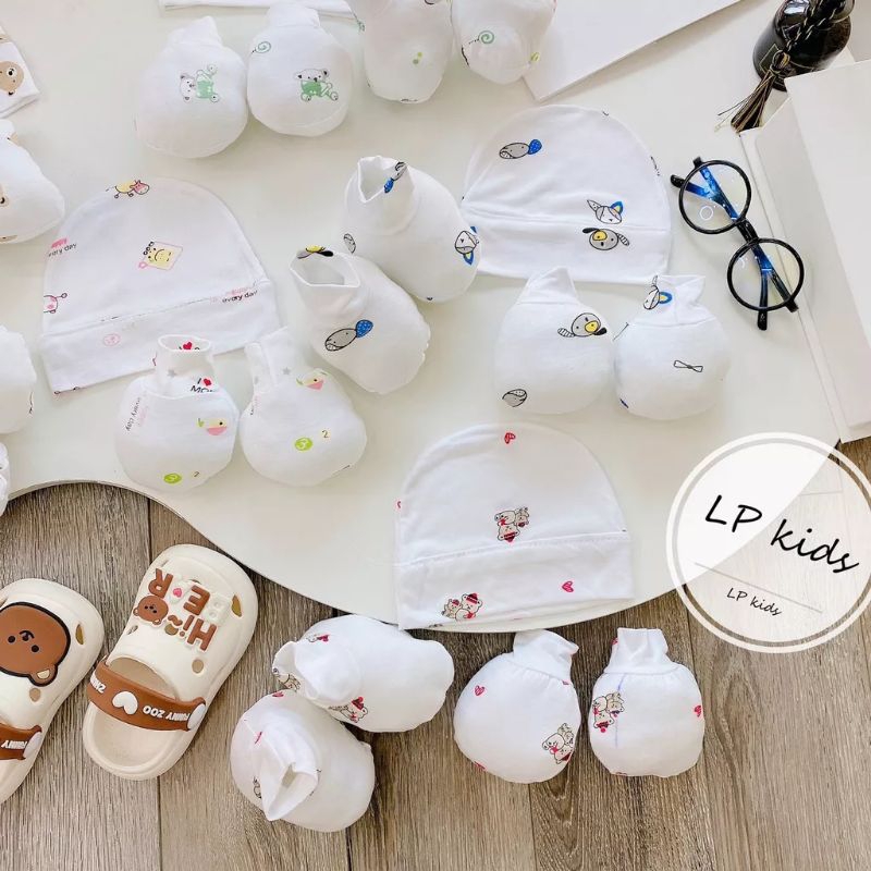 Set mũ kèm bao tay chân petti thun lạnh trắng Hoạ tiết 5 món cho bé sơ sinh