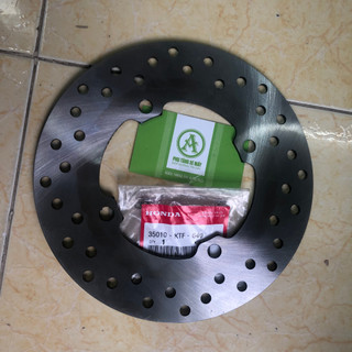 Đĩa phanh sau ( thắng ) Winner 150cc đời đầu loại 1 size 220mm