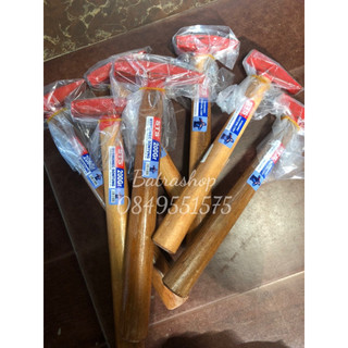 Búa đóng đinh cán gỗ nhỏ xinh