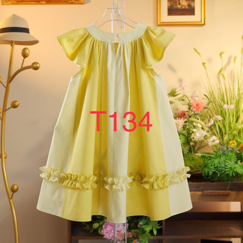 T134 Đầm thiết kế tay bèo sát nách cho bé gái