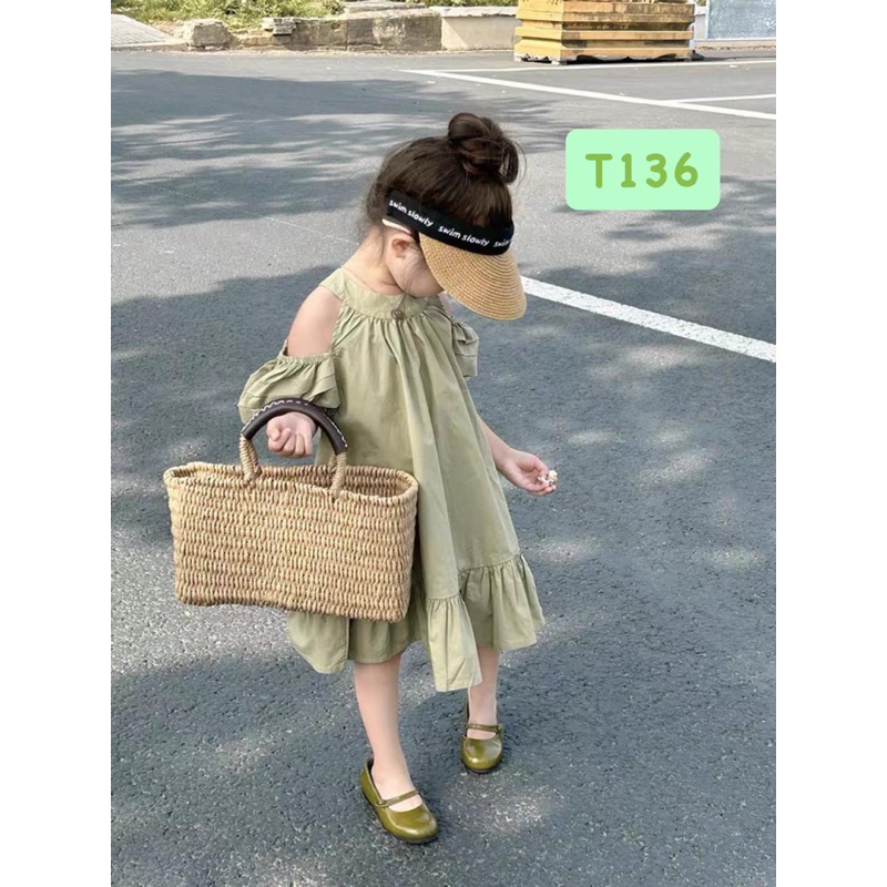 T136 Váy thiết kế tay lỡ khoét giọt lệ lưng cho bé