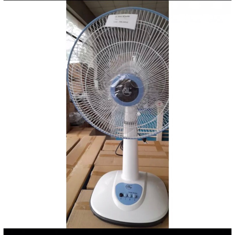 QUẠT RÚT lửng Phong Lan RN400