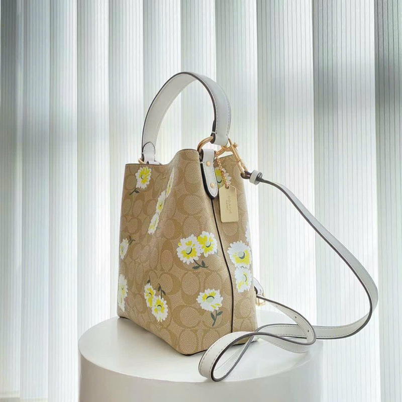 Túi bucket coat hoạ tiết