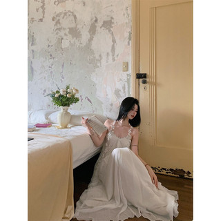 Đầm maxi trắng sang trọng 🤍