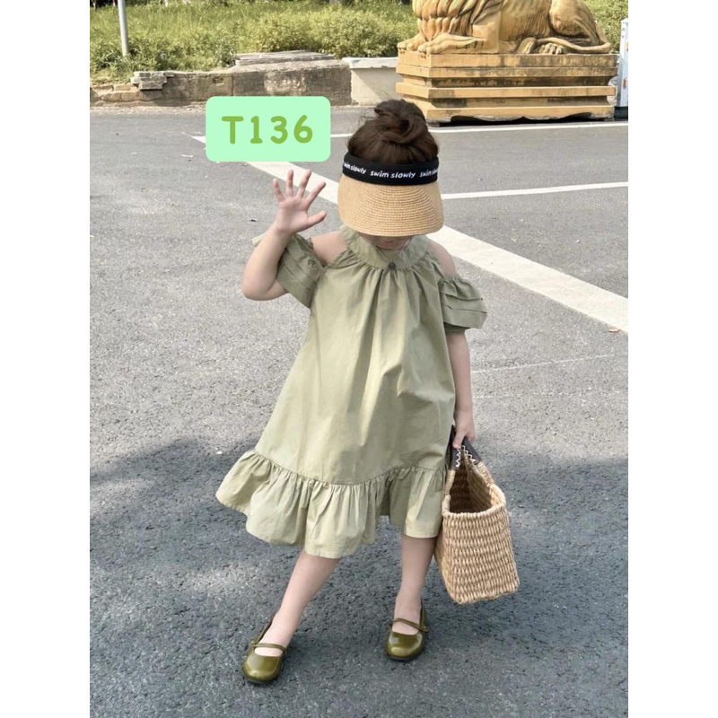 T136 Váy thiết kế tay lỡ khoét giọt lệ lưng cho bé