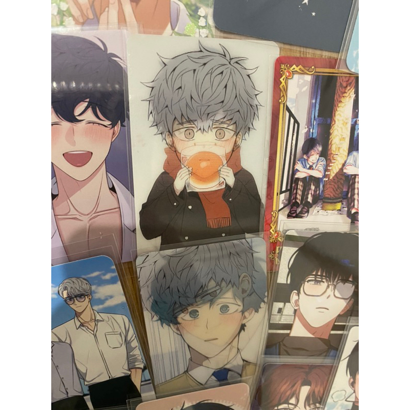 Lucky box/pack card, standee bl