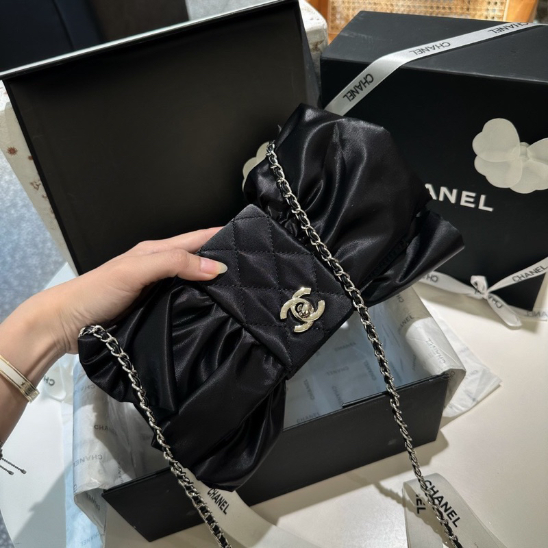 Clucht cn chất vải lụa sz19 fullbox nam châm