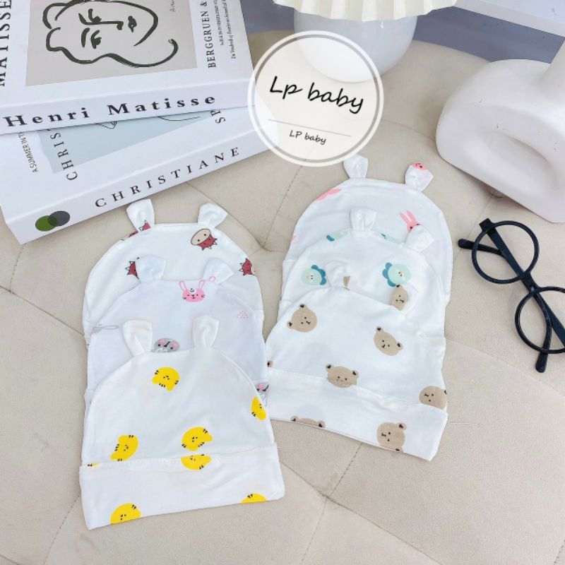Mũ petti thun lạnh trắng hoạ tiết mềm mịn cho bé sơ sinh