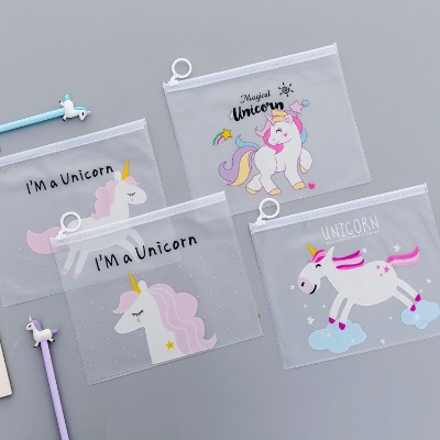 Sét 12 Túi đựng bút trong suốt hình hoạt hình unicorn, báo hồng loại to 17cm x 21cm