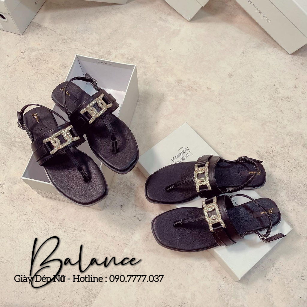 Balance Sandals Khóa Đá Đen
