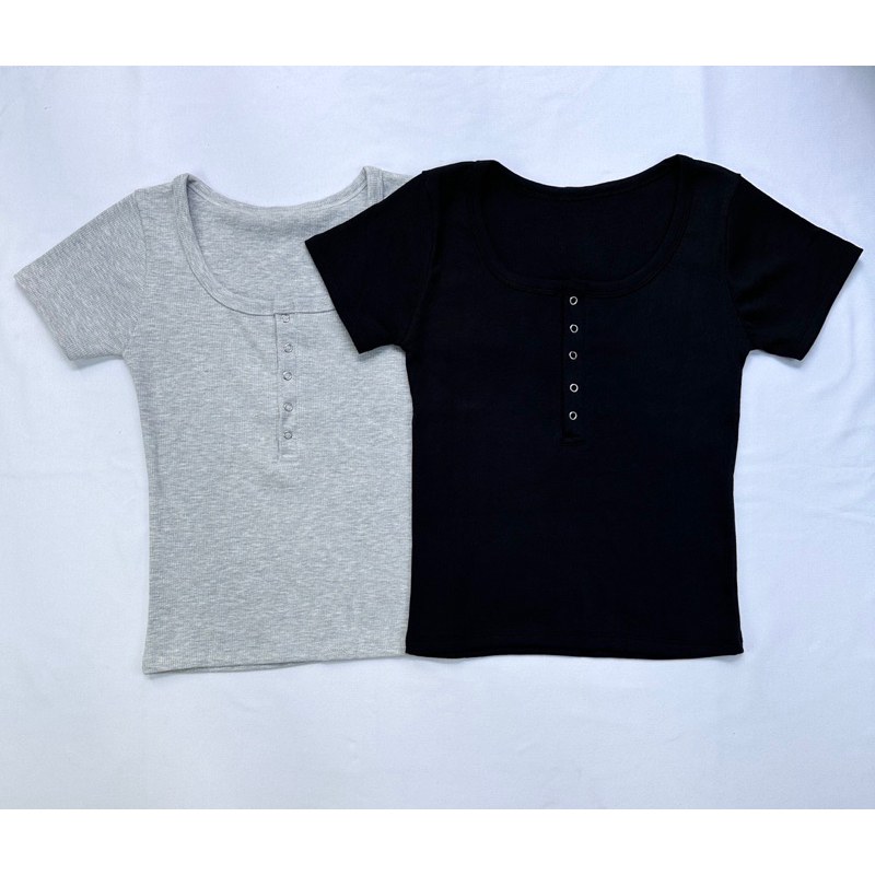 Áo thun nữ tay ngắn 5 cúc bấm chất thun gân Hàn Quốc - ENTYTY shop