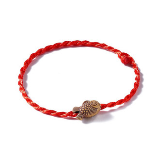 Vòng cá charm may mắn