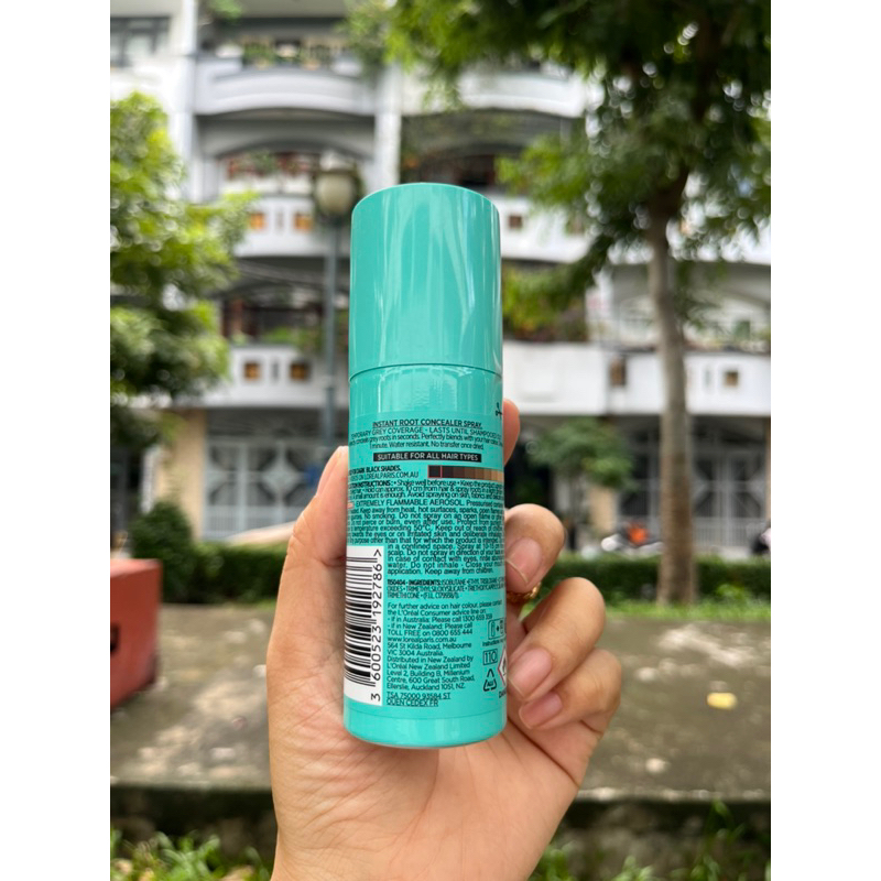Xịt nhuộm tóc phủ bạc tạm thời L'Oreal Paris Magic Retouch Temporary Root Concealer Spray - Black.Hàng Pháp