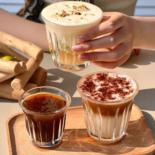 Ly thủy tinh uống Espresso kiểu Mỹ, Cốc thủy tinh khía sọc miệng loe, Ly chịu nhiệt pha cafe