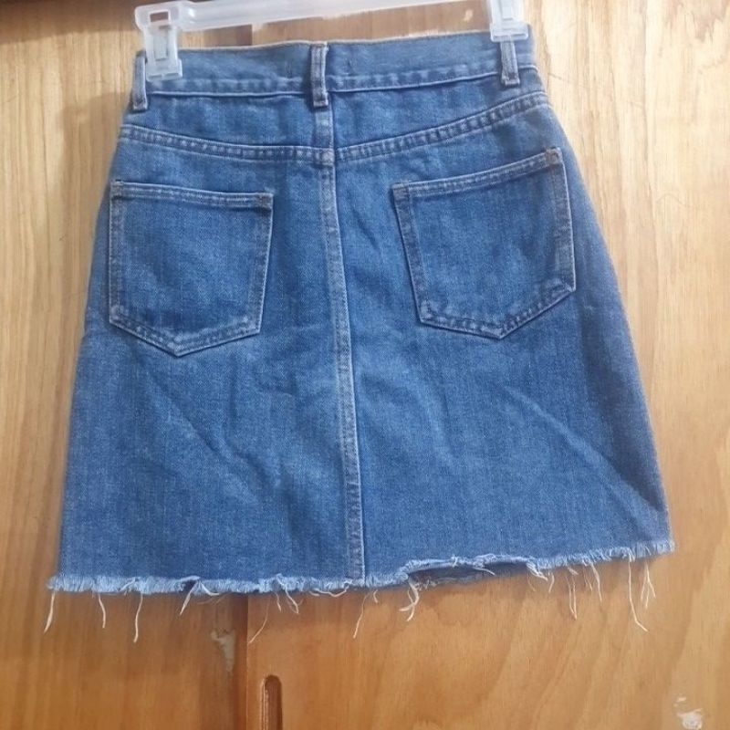 Thanh lý chân váy jean Libé