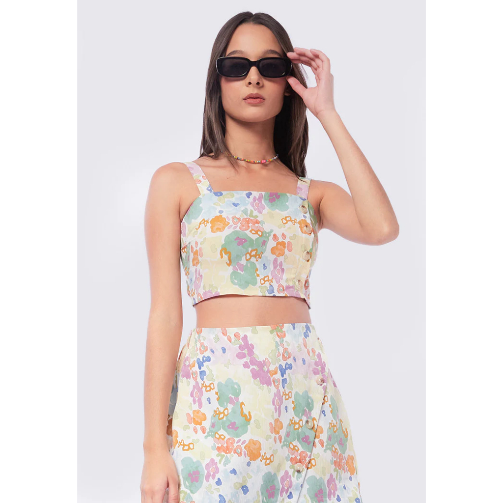 Colorbox Áo Hai Dây Bản To Dáng Croptop Thời Trang Có Nút Áo Cách Điệu Một Bên